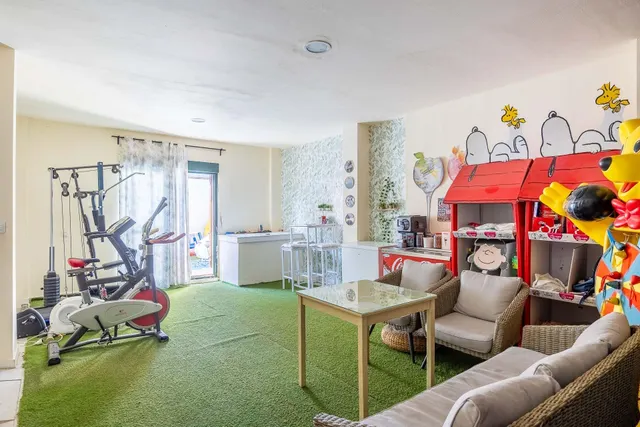 Chalet adosado en Calle Carmona, Tiro de Línea, Sevilla — 6