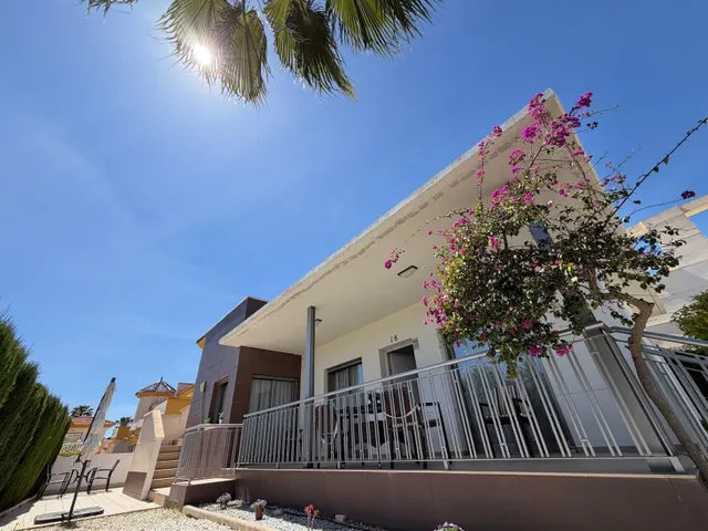 Villa 4 habitaciones 129m² en venta - Doña Pepa — 9