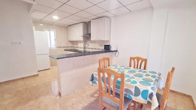 Se alquila piso en Petrer en la zona de avda de madrid — 2