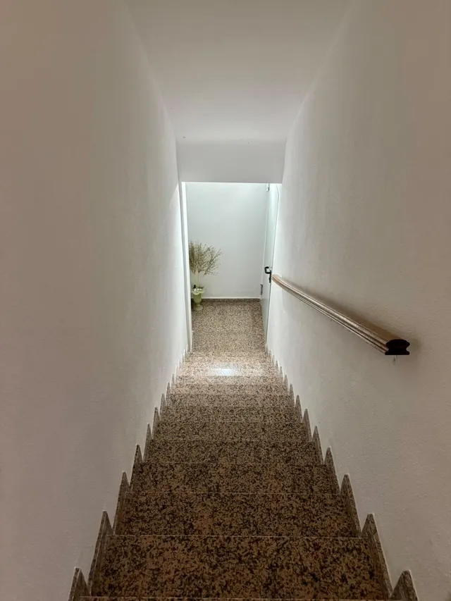 Dúplex de 4 dormitorios con patio y cochera en una de las mejores zonas de Molina — 42