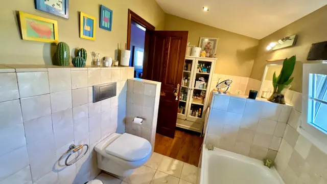 Villa independiente con piscina, jardines y vistas panorámicas al mar y al Teide. — 42
