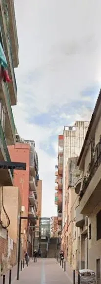 CASA EN BADALONA