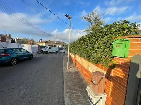 CESIÓN DE REMATE Casa en Santa Oliva, urbanización Vendrell- - foto 4