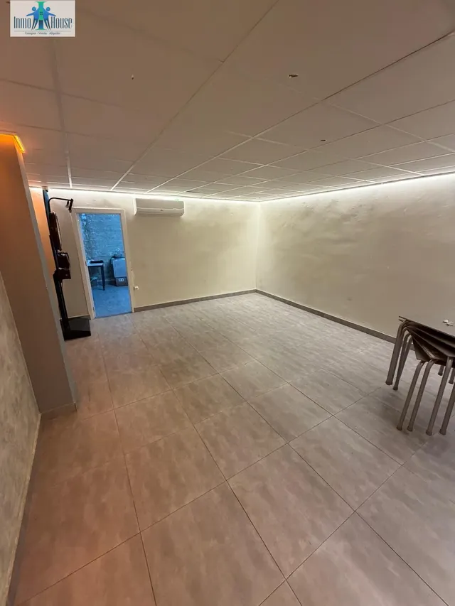 LOCAL EN VENTA CALLE MAYOR — 15