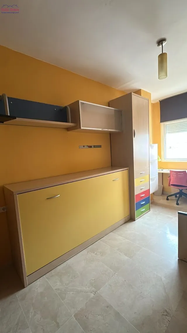 AMPLIA VIVIENDA.-ZONA CORTE INGLÉS — 16