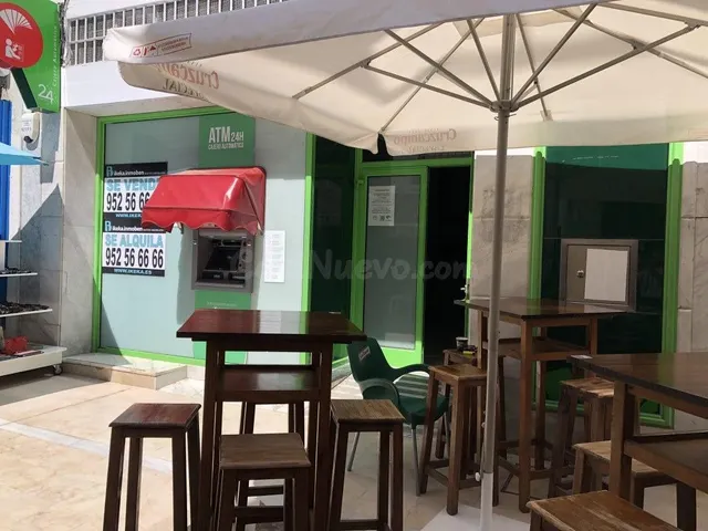 Venta de Local Comercial en Torremolinos, Málaga - foto 2