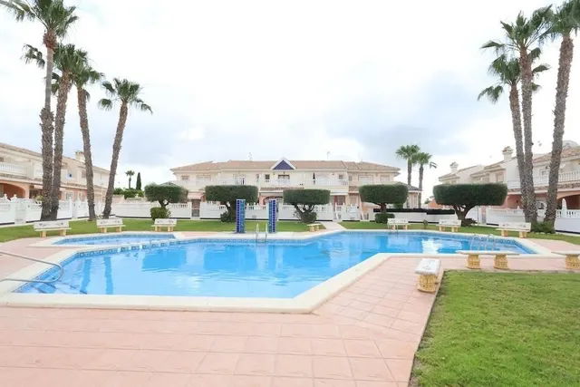 Casa 5 habitaciones 139m² en venta - Doña Pepa — 27