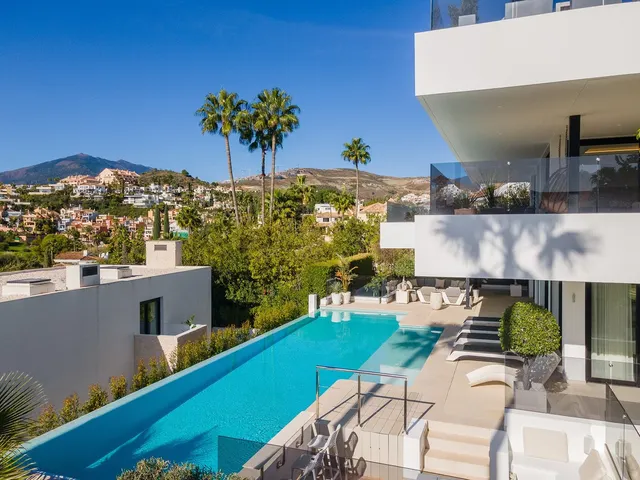 Chalet 5 habitaciones 661m² en venta - Marbella — 47