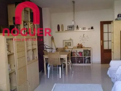 CASA EN GUADALCAZAR DE DOS PLANTAS