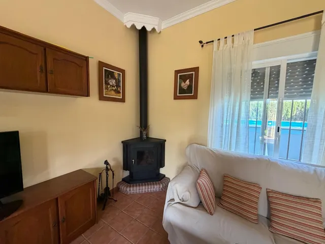 AMPLIA PARCELA RÚSTICA CON CASITA Y ZONA DE HUERTO!! — 15