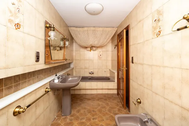 Vivienda exclusiva de planta completa con cochera y espectacular terraza panorámica — 22