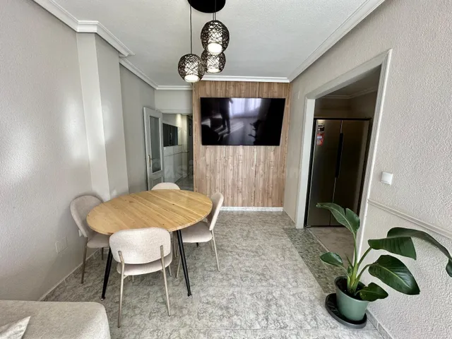 APARTAMIENTO DE 2 DORMITORIOS 1 BAÑO EN TORREVIEJA PLAYA DEL - foto 3
