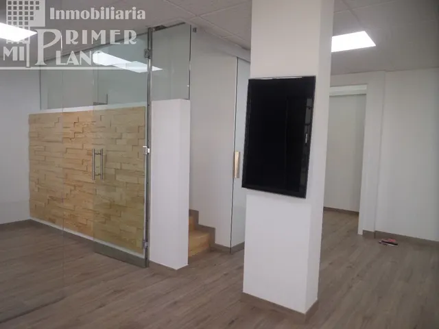 Oficina 110m² en venta - Avda. Antonio Huertas — 6