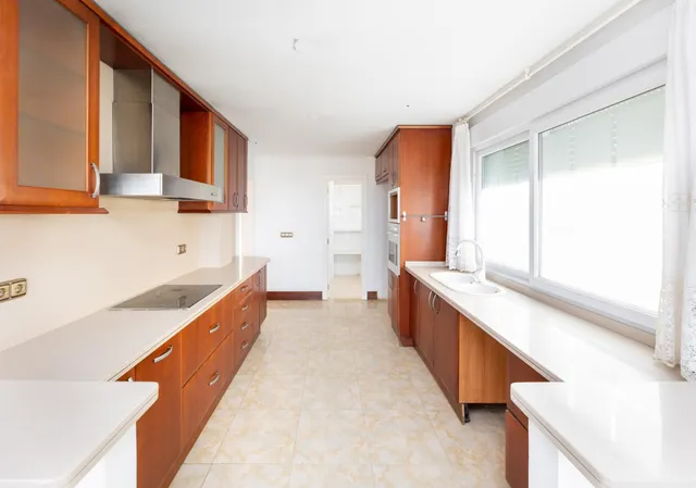 CHALET EN EL BARRIO DE MONACHIL — 21