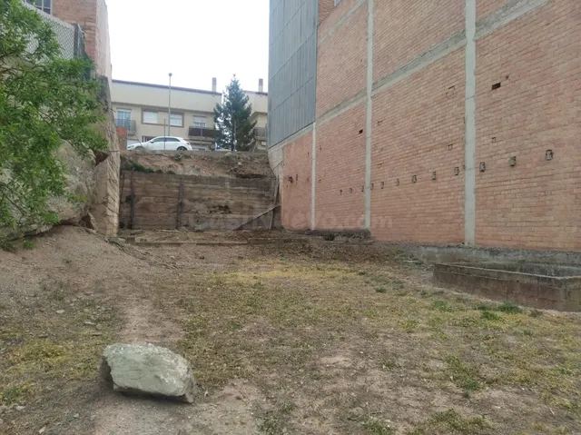 A Sant Salvador , zona poble, venem terreny per contruir la  - foto 4
