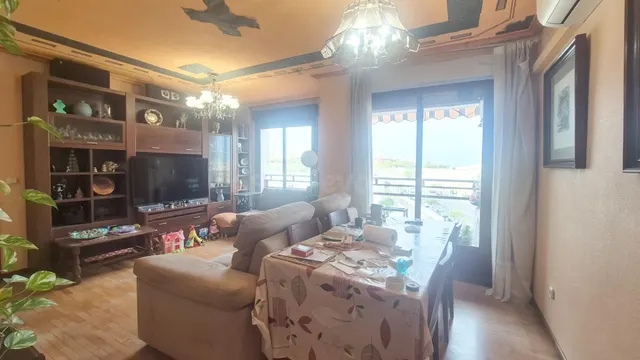 PISO VENTA SALAMANCA. Urbis te ofrece un piso en venta en la