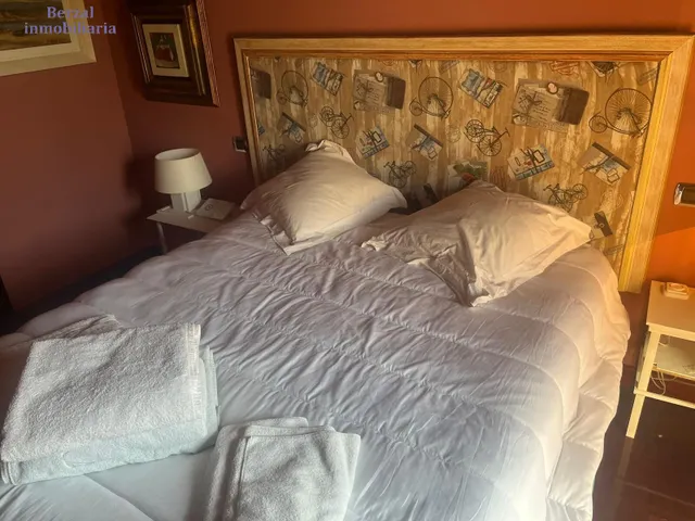 Singular chalet independiente junto a la cíniva de Los Manzanos, Lardero — 41