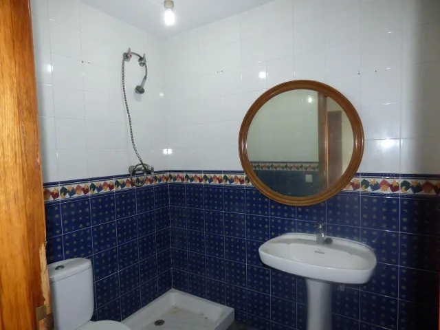 Casa en Blanes con Vistas y Potencial de Reforma por solo €199,000 — 27