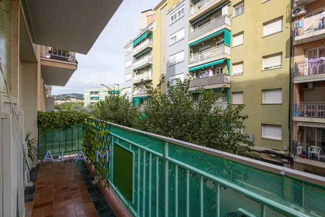 Fantástico piso en Pineda-Poble Nou — 4