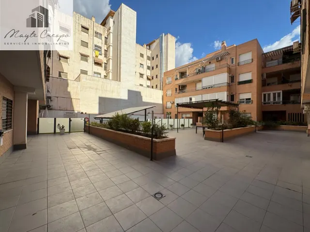 NUDA PROPIEDAD EN ZONA CÁMARA DE COMERCIO – GRANADA — 24