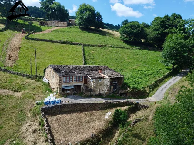 Espectacular finca pasiega en San Pedro del Romeral: 2 Cabañ - foto 2