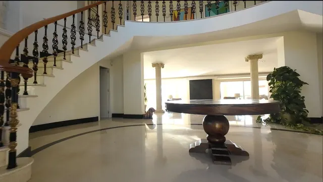 Chalet 8 habitaciones 1265m² en venta - Paraiso-Barronal — 8