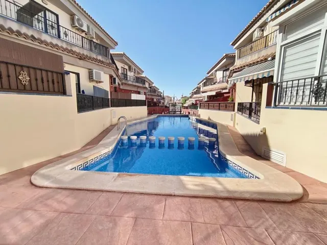 Casa 3 habitaciones 95m² en venta - Aguas Nuevas — 2