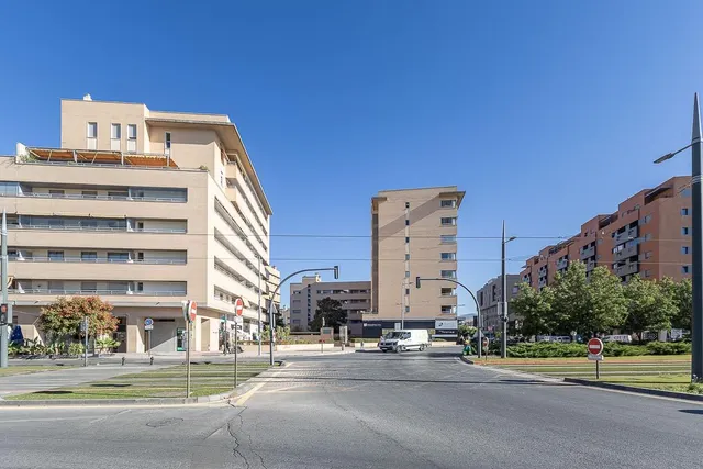 Ático dúplex en Campus de la Salud — 35