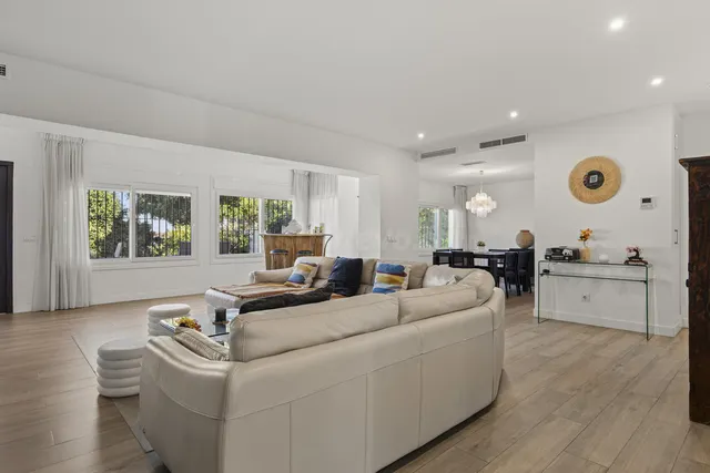 Chalet 4 habitaciones 230m² en venta - Marbella - foto 4