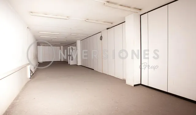 Local comercial 1084m² en alquiler - Sagrada Familia — 12