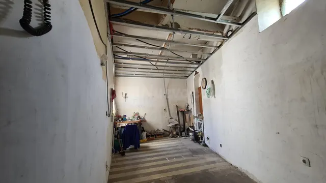 VENTA DE PISO INTERIOR 2º SIN ASCENSOR PARA REHABILITAR EN Z - foto 5