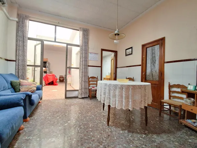 Casa con grandes posibilidades en Alzira – zona camilo dolz — 7