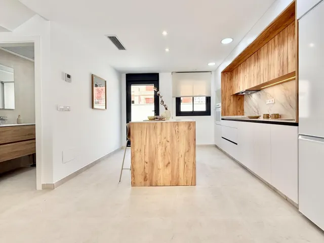 Moderno adosado en Cox con piscina y terraza privada — 9
