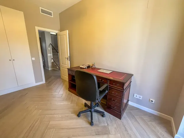Villa 4 habitaciones 225m² en venta - Sierra cortina — 25
