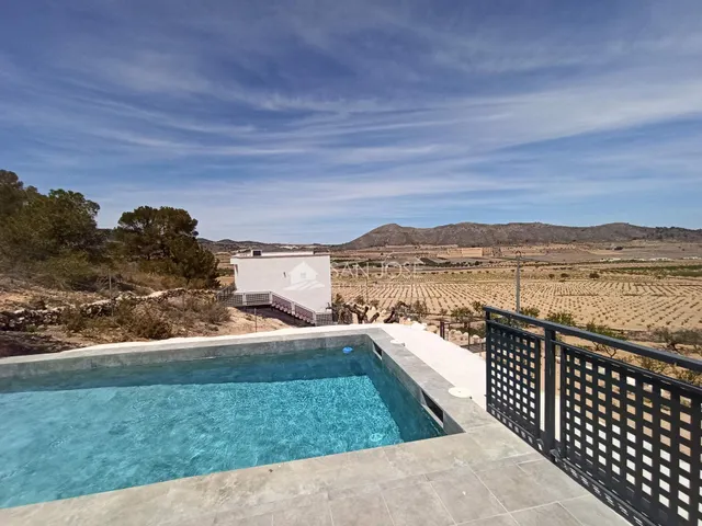 Se vende Villa con piscina en Cañada de la Leña — 41