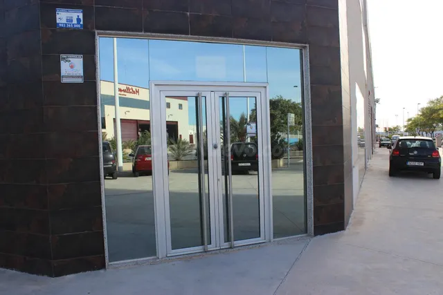 Nave en venta en Elche Parque Industrial - foto 3