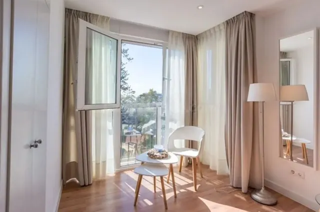 Apartamento 4 habitaciones 195m² en venta - Puerto Sol-Los Almendros-El Tomillar — 4