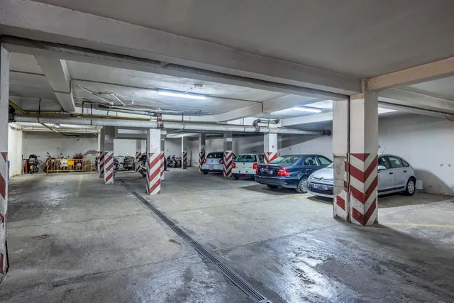 Fantástica vivienda en el casco histórico. — 24