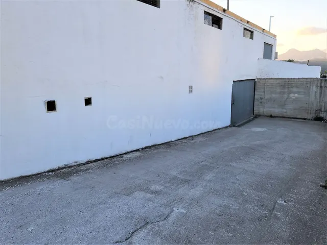 Almacén 1130m² en venta - Costa del Sol