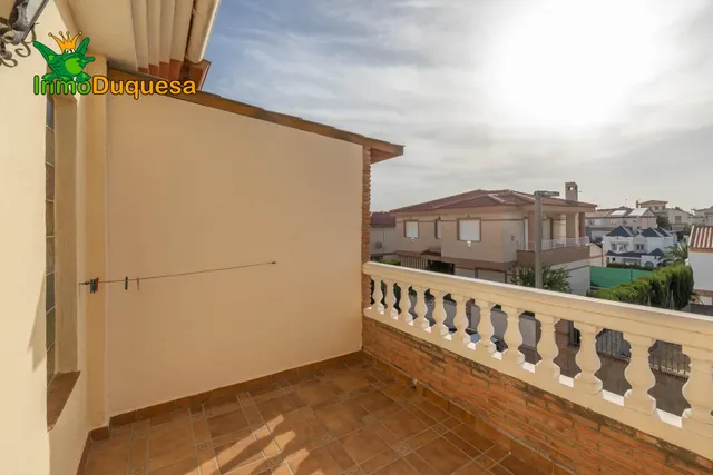 Casa pareada con 4 dormitorios en Otura. — 28