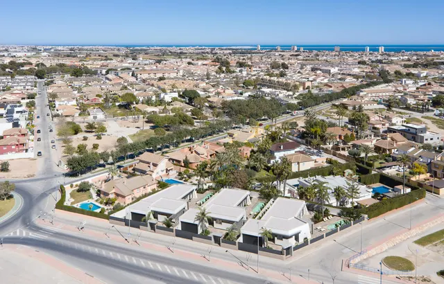 Villa 3 habitaciones 216m² en venta - Centro — 26