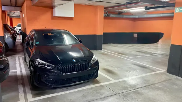 ÁTICO CON TERRAZA, GARAJE Y TRASTERO EN ADELFAS – 2 DORMITORIOS, 2 BAÑOS, PISCINA Y GIMNASIO — 27