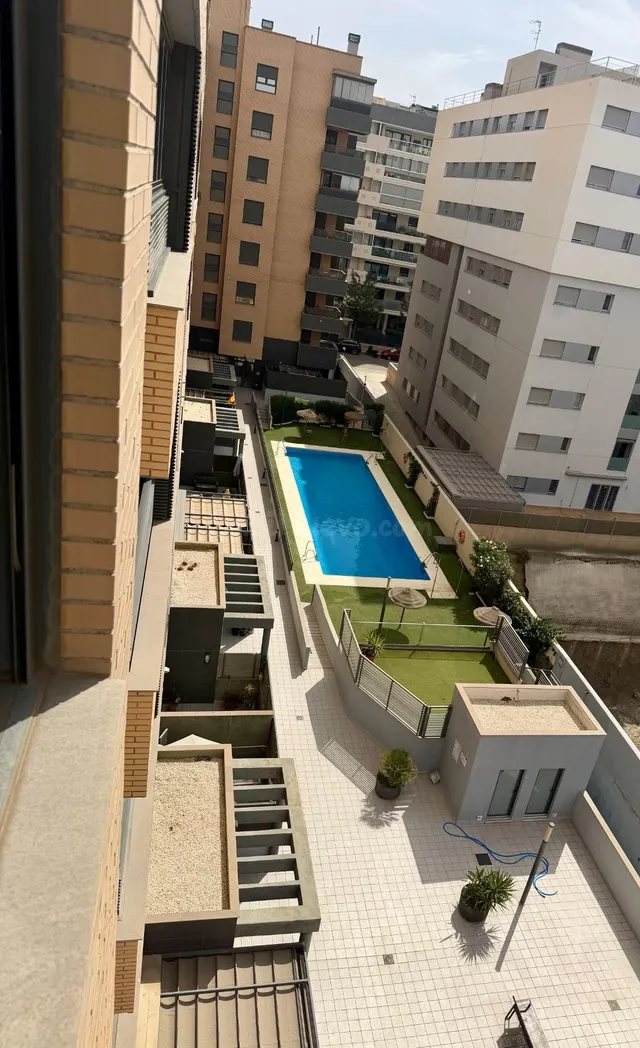 Exclusivo apartamento con piscina, gimnasio, sauna, garaje y trastero en Vega de Acá — 17