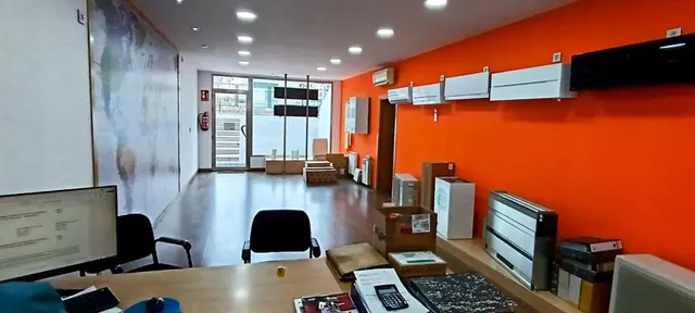 AMPLIO LOCAL COMERCIAL-ALMACEN, PARA CUALQUIER ACTIVIDAD,,¡¡¡¡ POSIBILIDAD DE ALQUILER CON OPCION DE COMPRA !!!! — 2