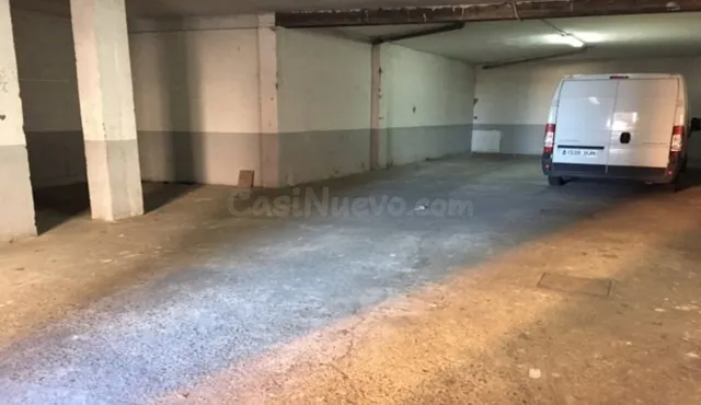 SE ALQUILA LOCAL DE 70 METROS CUADRADOS EN ALMAZÁN - foto 4