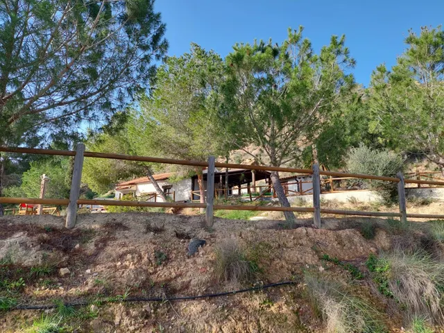Casa con terreno en zona del Garruchal — 35