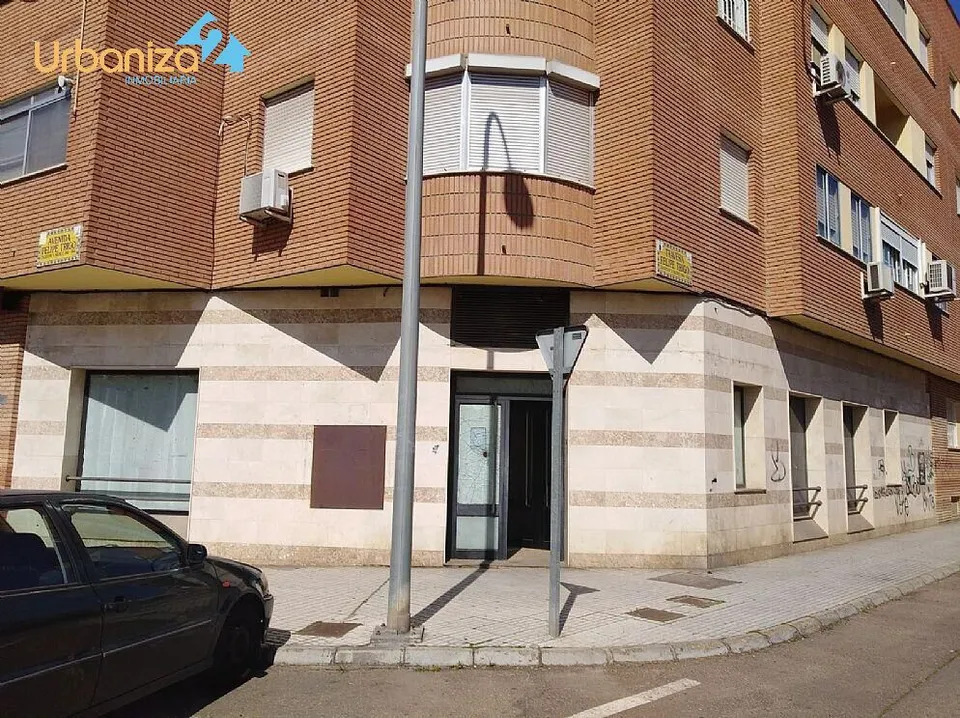Oportunidad de Inversión: Local Comercial en Badajoz