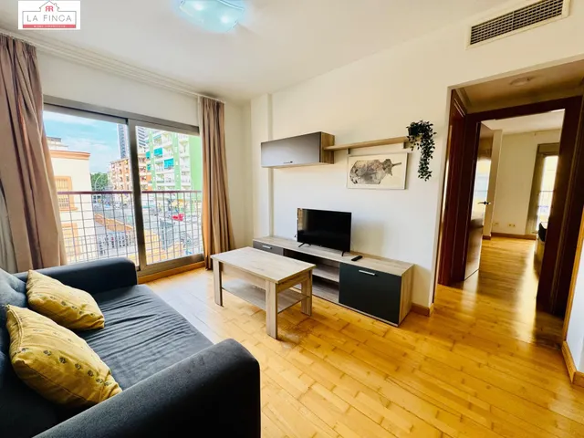 VIVIENDA 2 DORMITORIOS GARAJE Y TRASTERO CERCA DEL CENTRO - foto 3