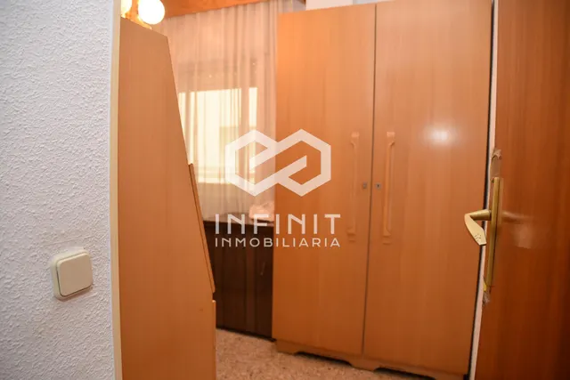 ¡IMAGINA LO QUE PUEDE LLEGAR A SER!... Una gran vivienda con alma y potencial en una de las mejores ubicaciones de Alcalá. — 46