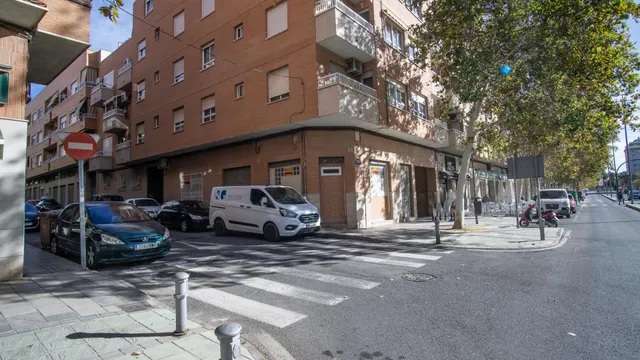 Local comercial alquiler — 8